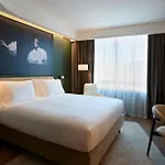 Radisson Blu Hotel, Choruslife Szálloda