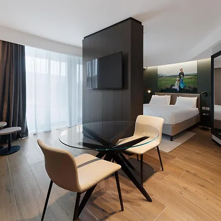 Radisson Blu Hotel, Choruslife Hotel Bergame