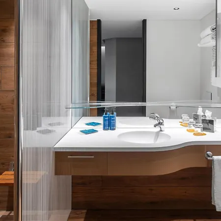 Radisson Blu Hotel, Choruslife Hotel Bergame