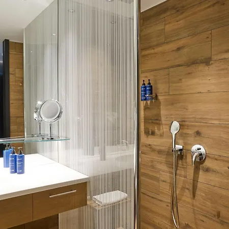 Radisson Blu Hotel, Choruslife Hotel Bergame