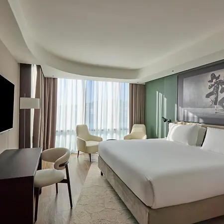 Otel Radisson Blu Hotel, Choruslife 4*