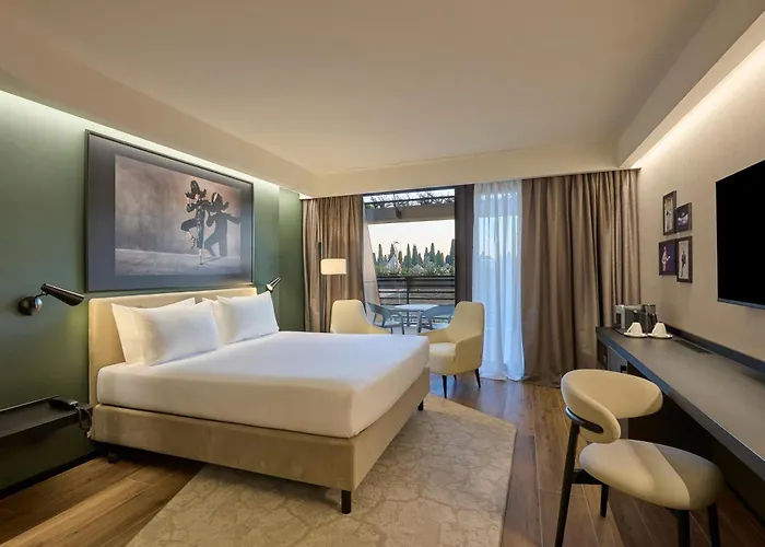 Radisson Blu Hotel, Choruslife