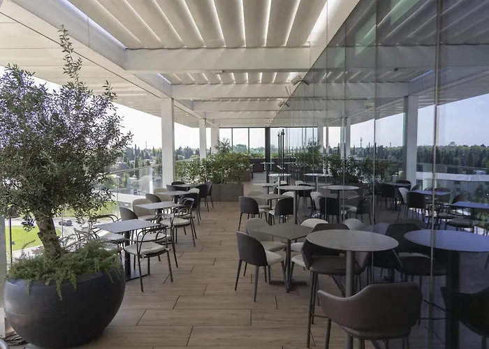 Hotel Radisson Blu Hotel, Choruslife