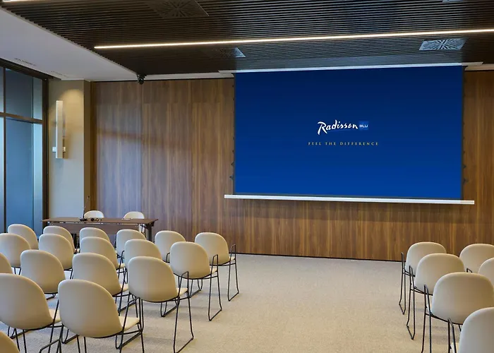 Radisson Blu Hotel, Choruslife