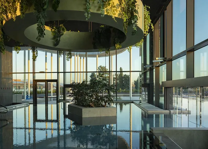 Radisson Blu Hotel, Choruslife ホテル 4*